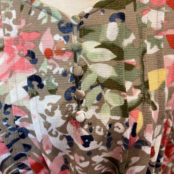 Juniper‎ Lime Petite P Floral Print V Neck 3/4 Sleeve Pleated Top - Picture 2 of 6